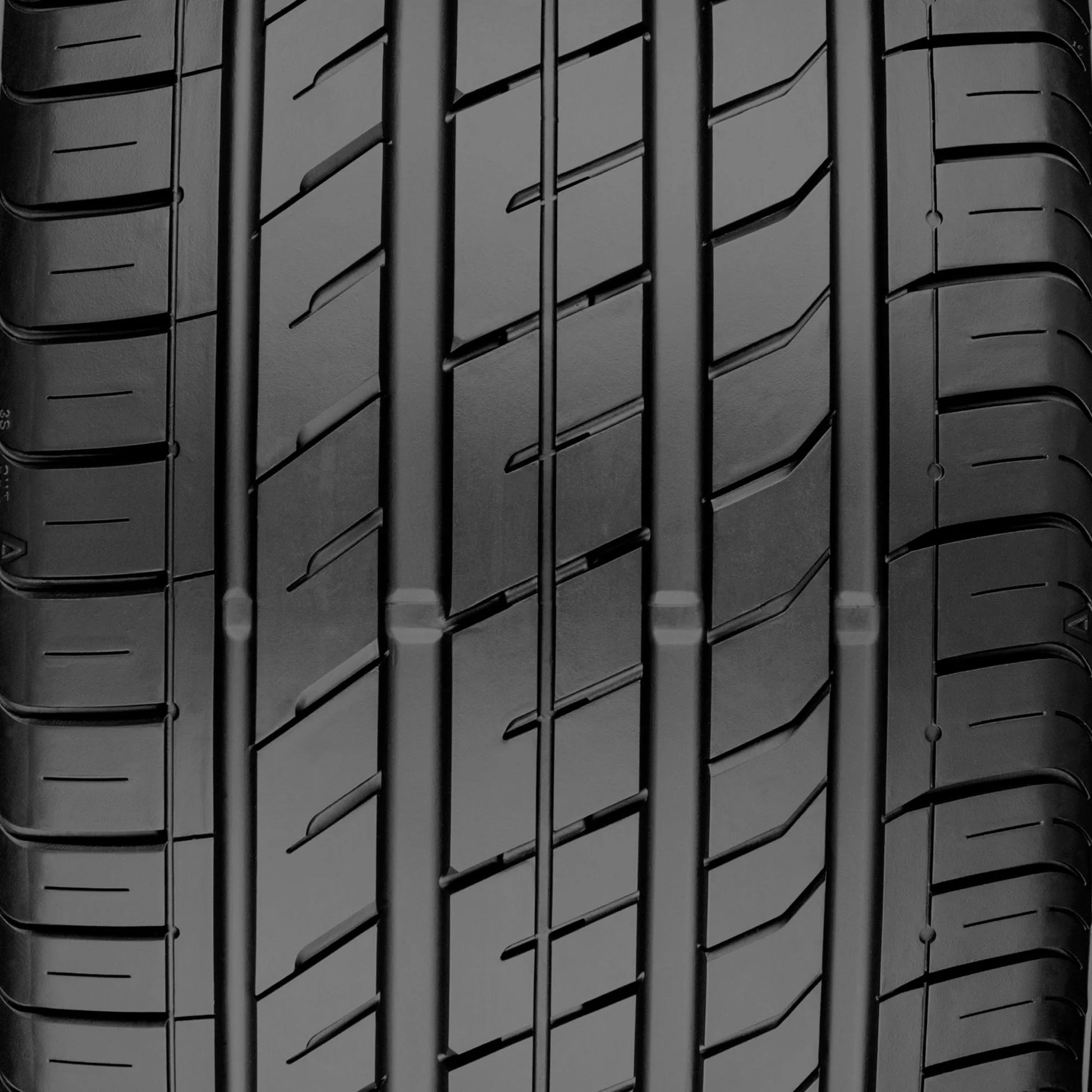 N Fera SU1 UHP 195/45R16 84W XL Passenger Tire